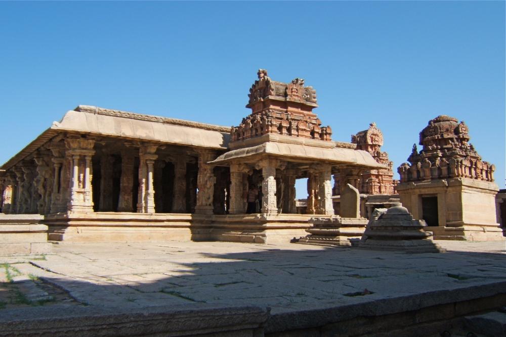 Sri Krishna Temple Hampi Tickets, timings, offers Aug 2024 | ExploreBees