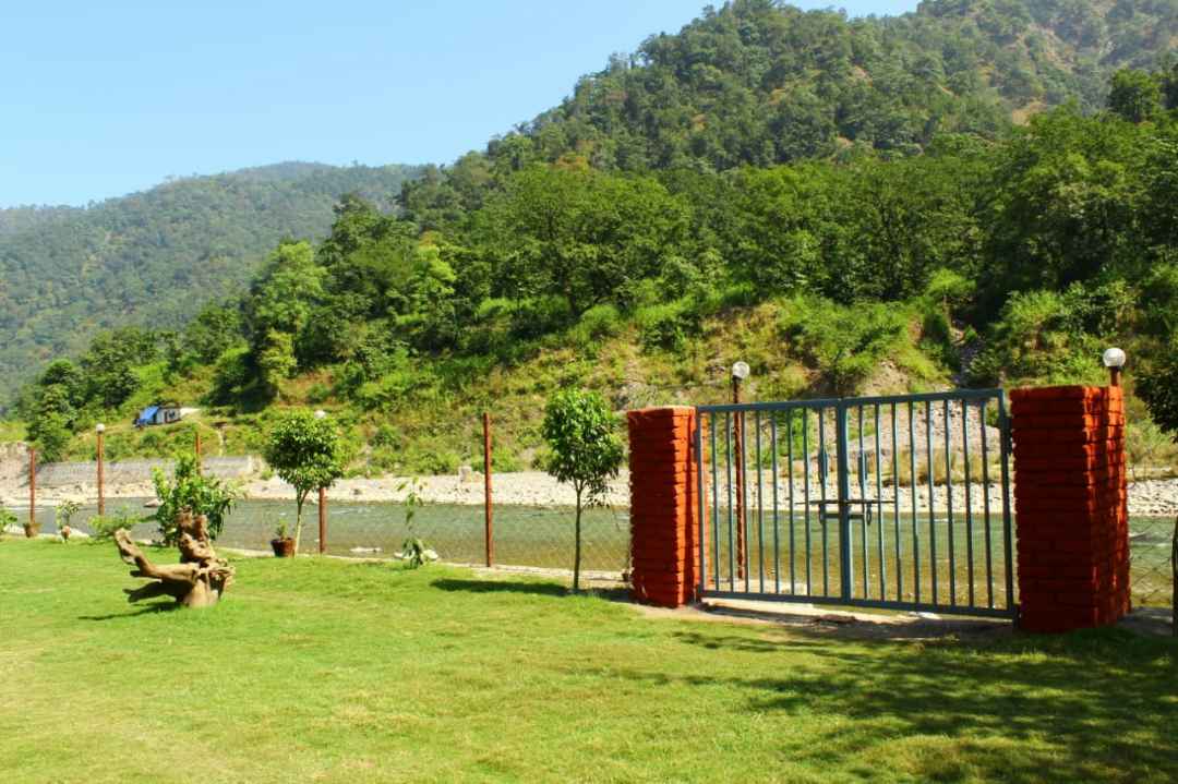 Riverside Camp Rishikesh