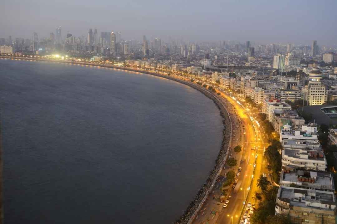 Mumbai Sightseeing with English Speaking Guide